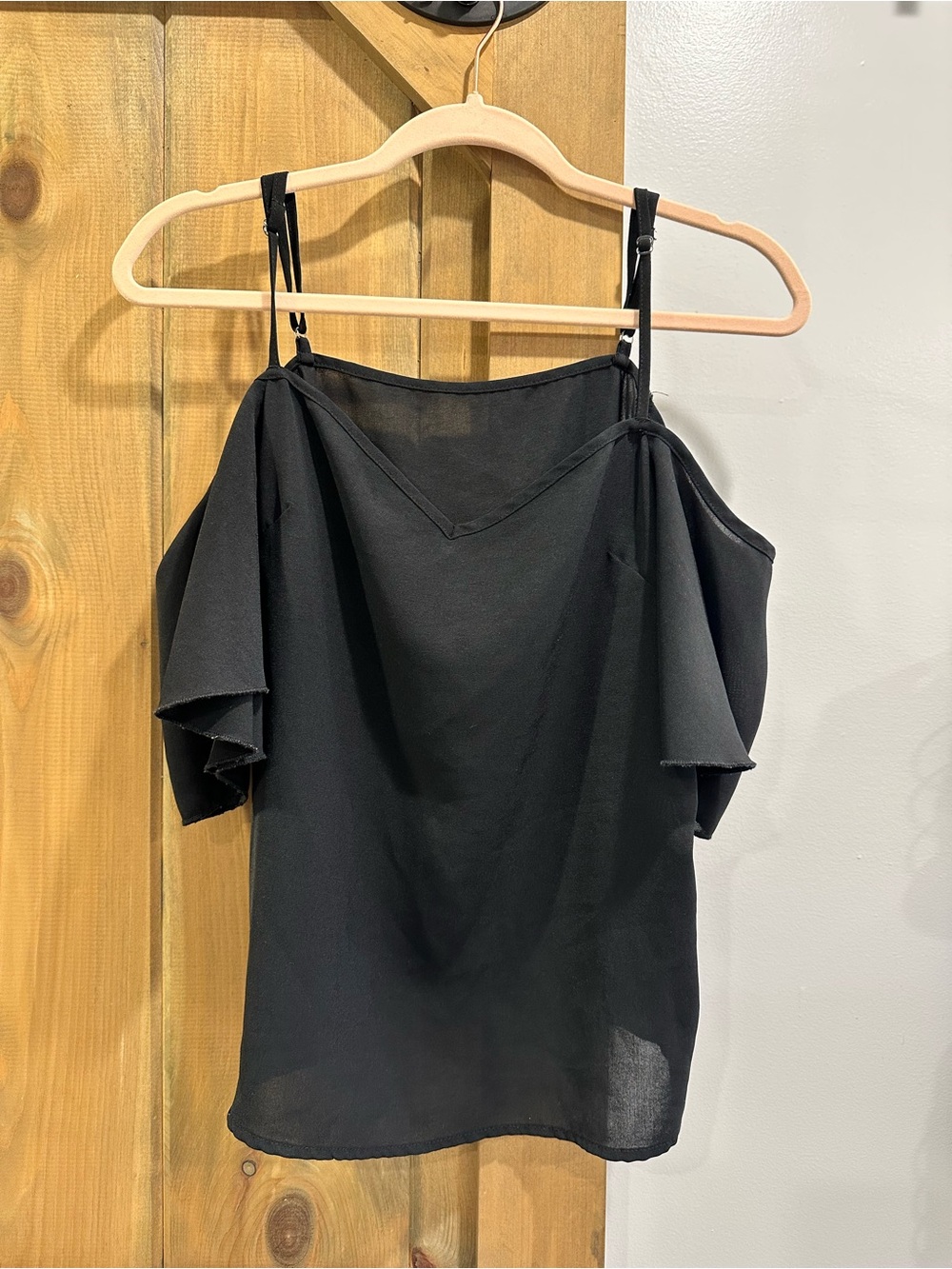 SHEIN Black Cold-Shoulder Camisole with Spaghetti Straps